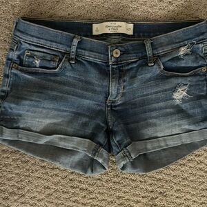 Abercrombie & Fitch size 4 Jean shorts